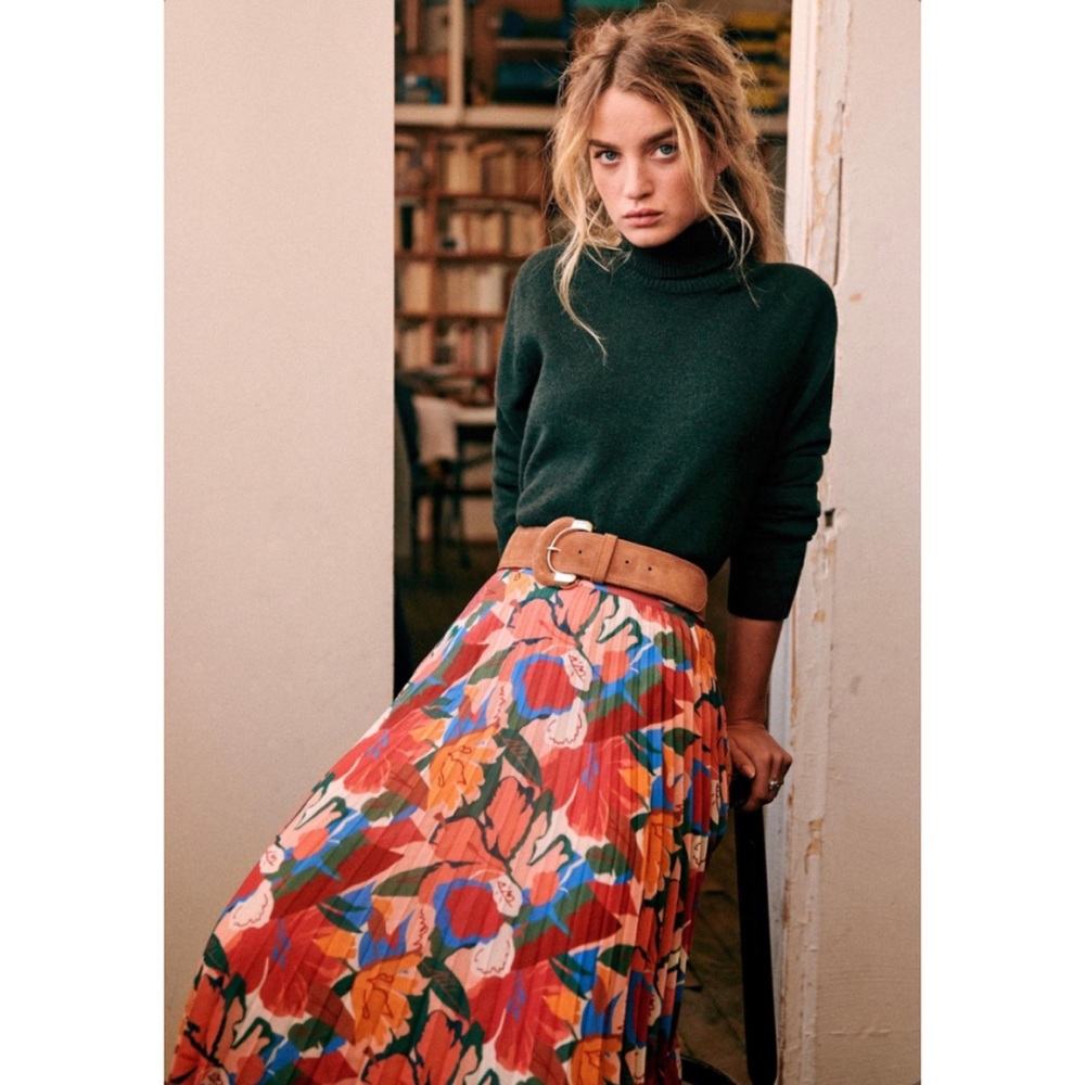 ✨Sold✨Sézane Dino Skirt Naïves Flowers Print - Picture 1 of 3